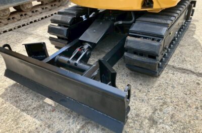 （アフター）CAT 301.7CR ゴムパッド出張取り付け ゴムパッド取り付け後の様子です。