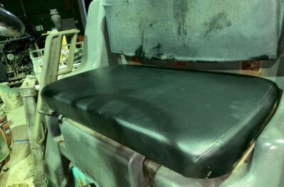（アフター）酒井重工業　TW502-1(コンバインドローラー）オペシート交換修理　オペシート交換後の様子です。