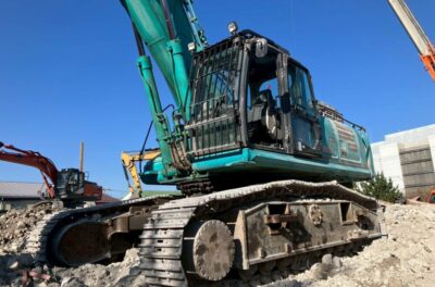 コベルコSK550DLCの実機写真です。