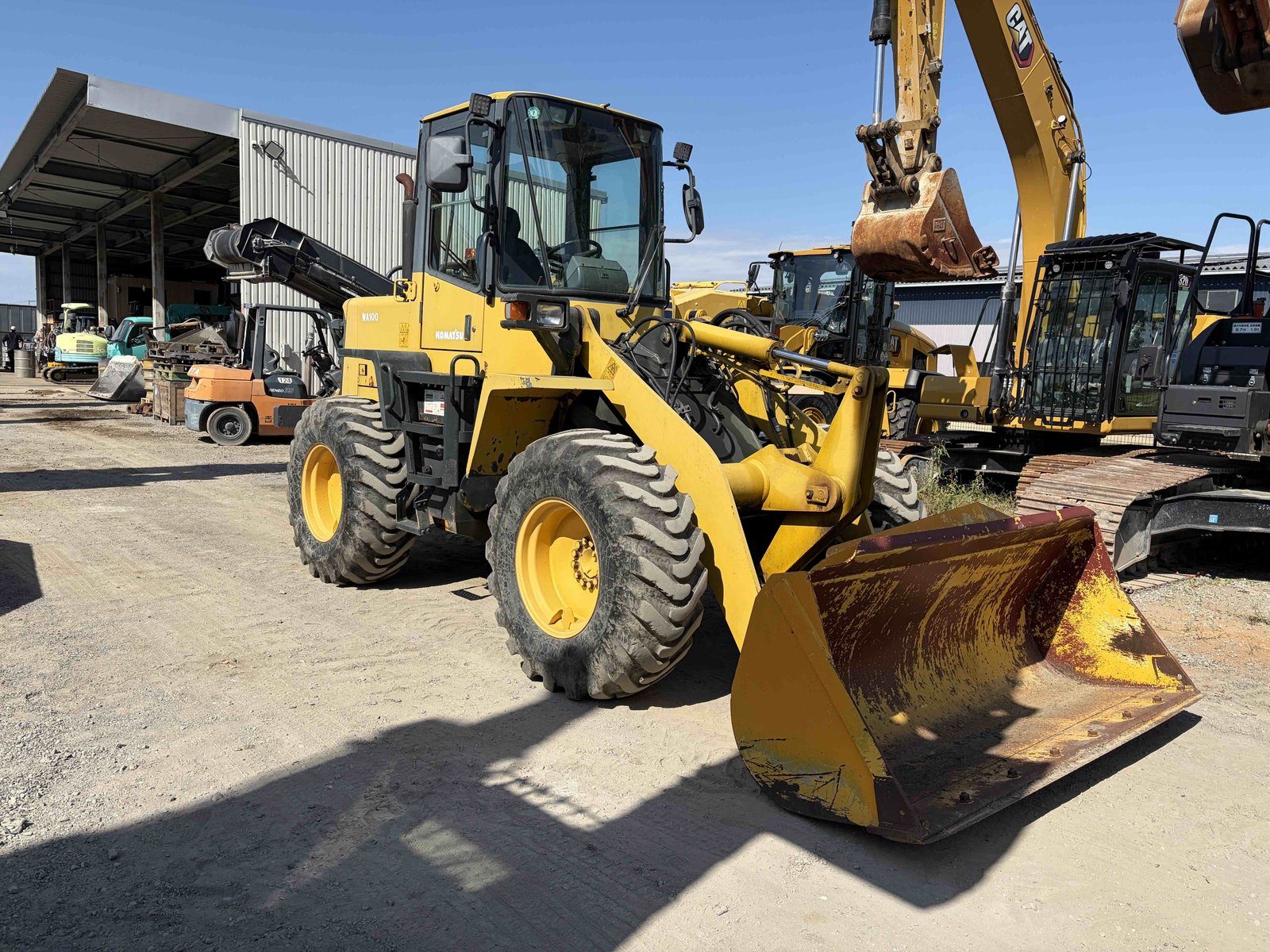 中古 コマツ WA100-3 3