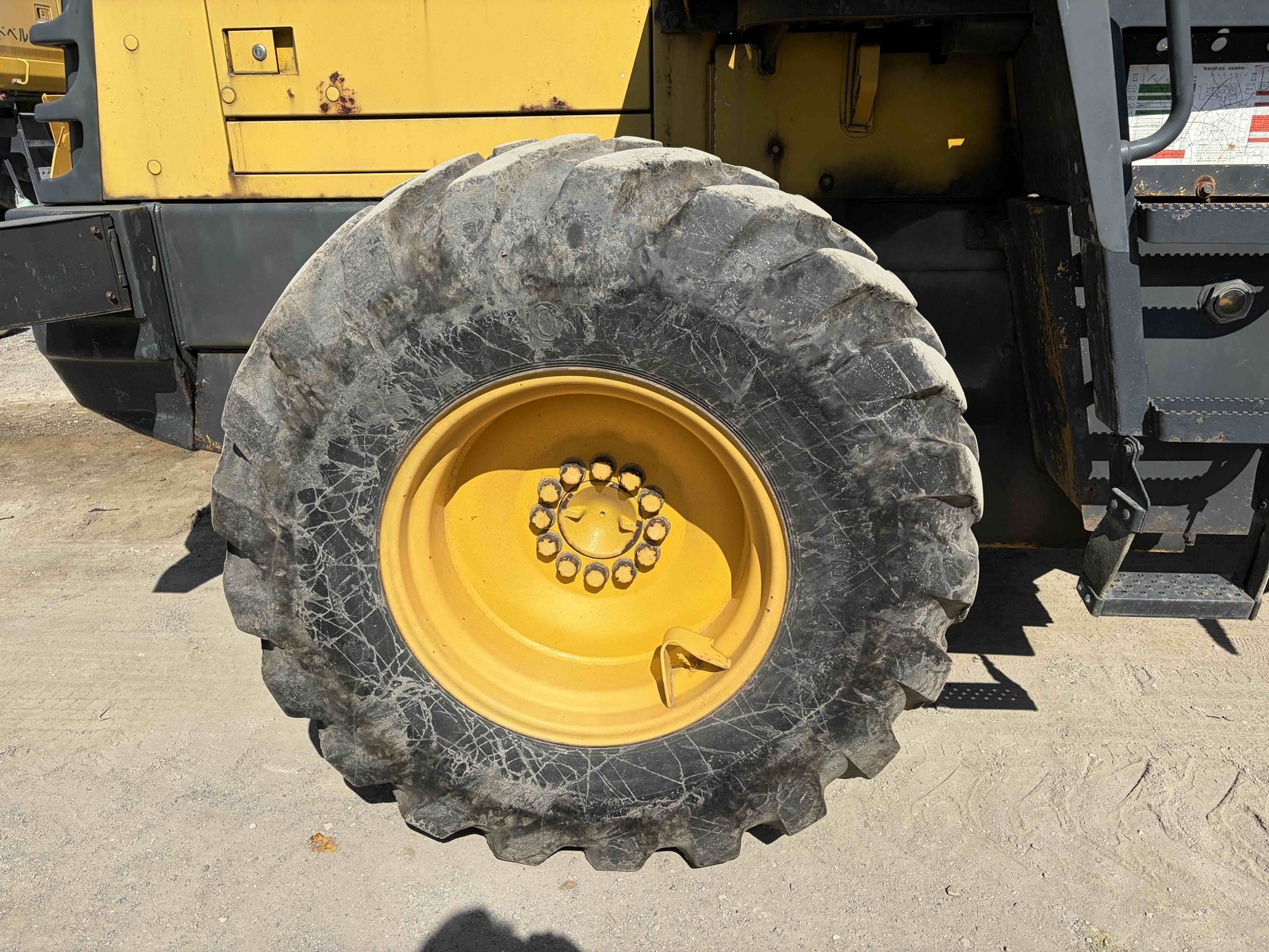 中古 コマツ WA100-3 12